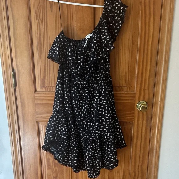 DAVI & DANI Black and White Floral Kids Dress - Picture 2 of 6